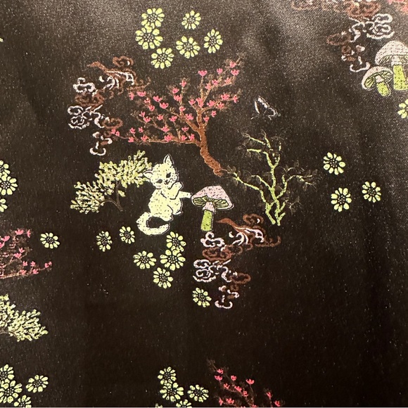 Urban Outfitters Cats Mini Skirt Size L - Picture 3 of 5